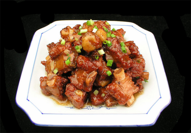 农村开熟食店赚钱吗?宋氏御香排骨收益比同行高出10倍