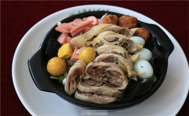 煲仔饭加盟店多少钱?煲来乐煲仔饭告诉你