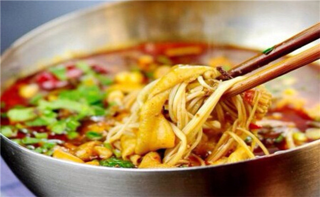 麻辣香锅投资什么项目好?天辰麻辣拌是首选
