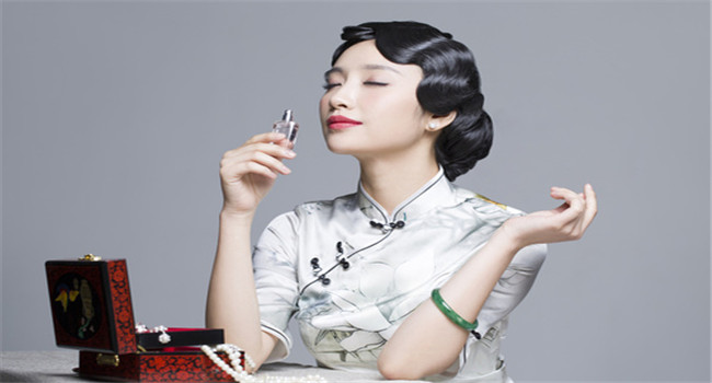 香奈儿香水的加盟前景 香奈儿香水的加盟前景
