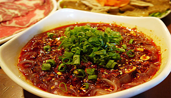 杨国福麻辣烫加盟赚钱吗