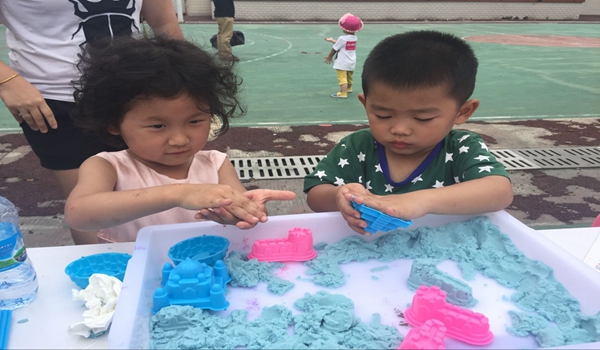 大西瓜亲子趣拍馆加盟条件是什么？
