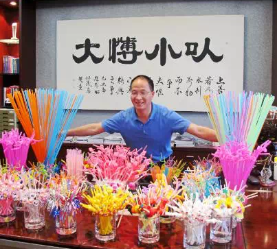 成功人士的创业故事,义乌牛人卖吸管占领全球90%市场