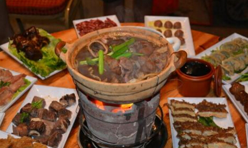 广品牛杂火锅加盟怎么样?总部贴心辅助