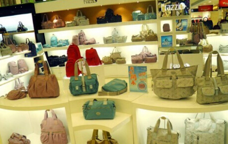 女性创业商机：法姿女包加盟费多少钱?最高5万元就可抢占先机
