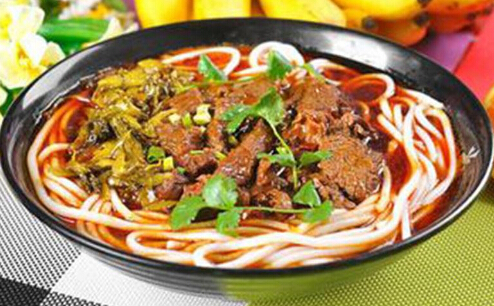  牛上煌