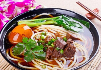  牛上煌