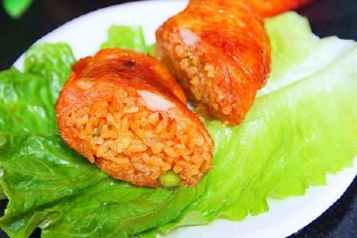  玖玖翅鸡翅包饭