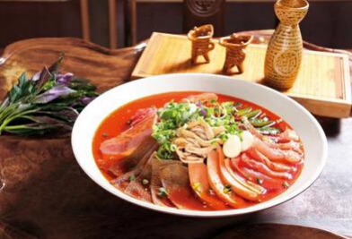 西安市杨御厨冒菜王加盟总投资多不多?低至12.85万元