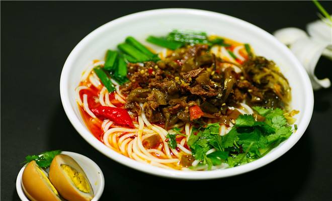 功夫炖鸡面