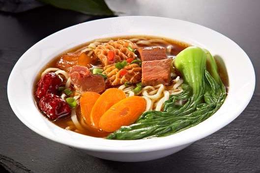 功夫炖鸡面