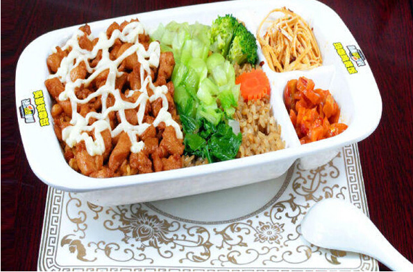 味管家玛咖鸡黄饭加盟费多少钱?总投资35万元!