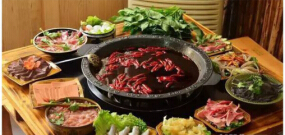 开一家辣月火锅店加盟优势是什么?