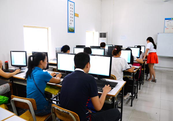 明卓培训加盟费多少钱